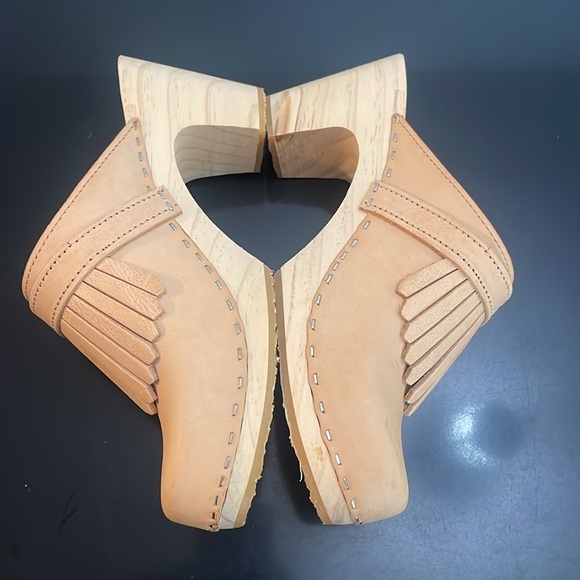 Sandgrens Venice Ecru Fringed Mules Clogs Size 39 US 8/8.5 - Picture 11 of 16